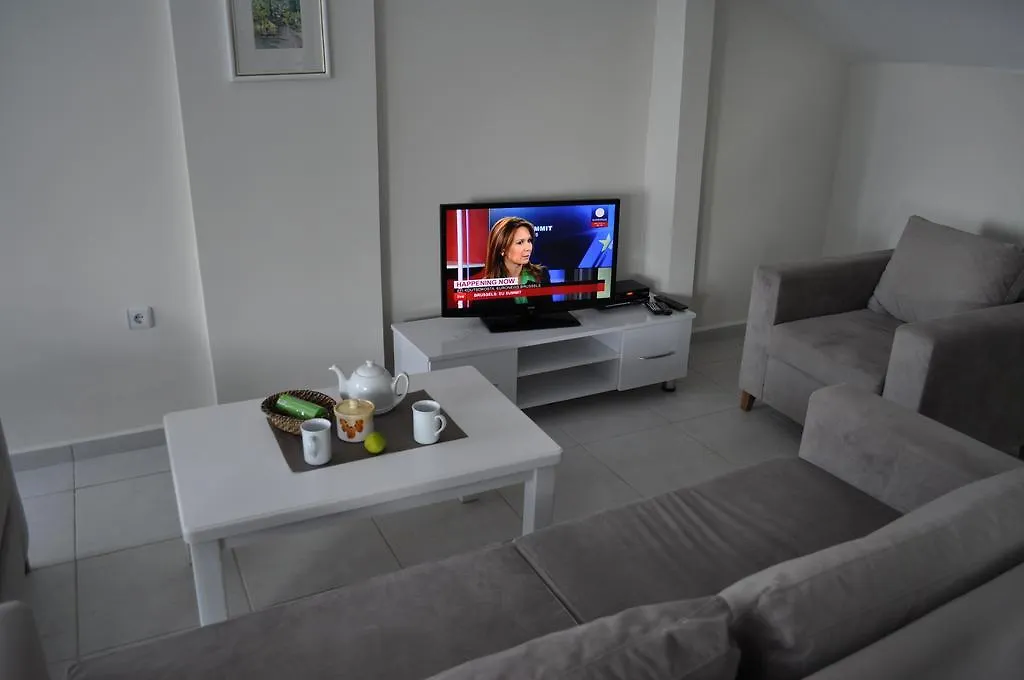 Orka Royal Hills Apartments D1 Patio And Bbq Олудениз Турция